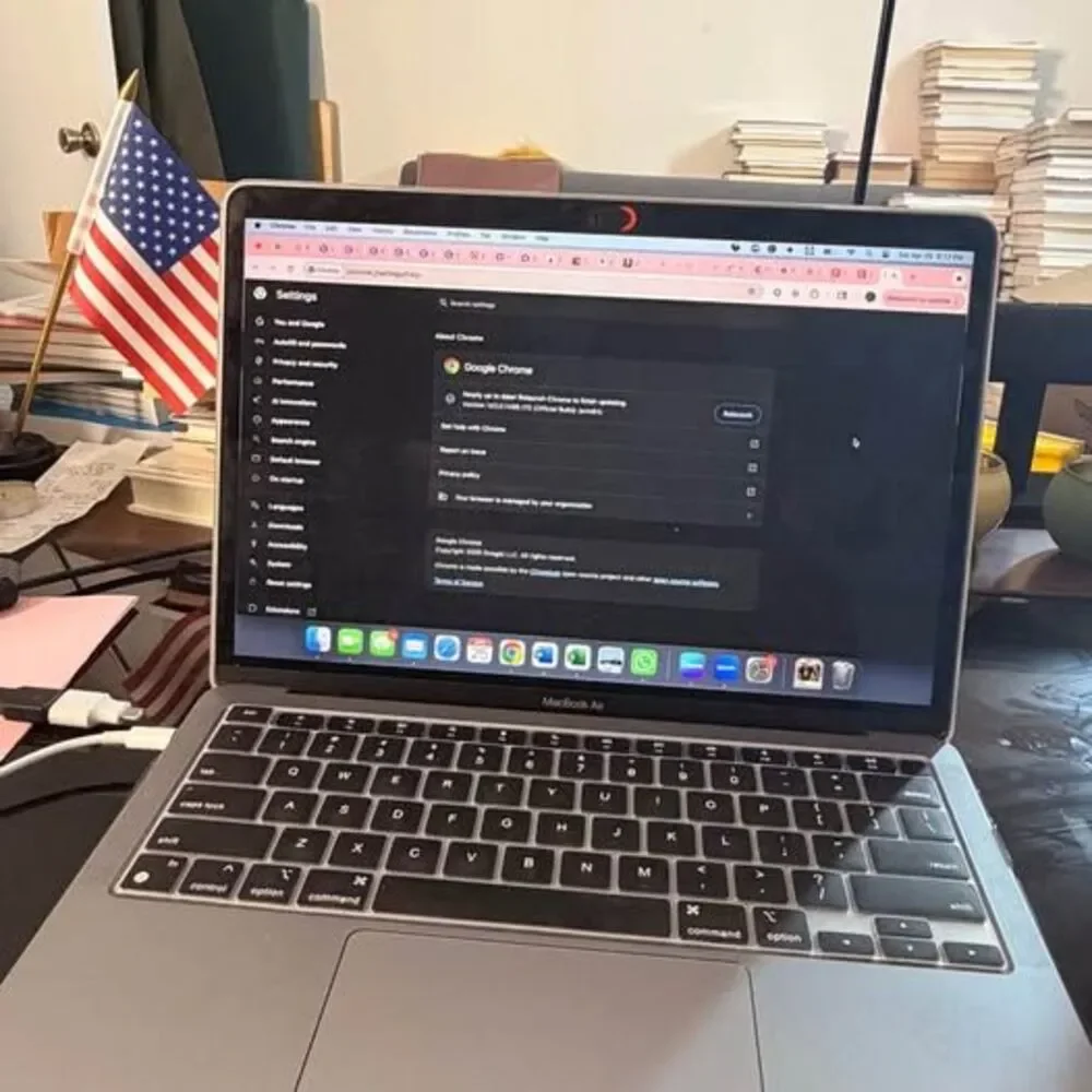 Apple MacBook Air 13-Inch Laptop Space Gray | M1 Chip 8GB Memory 256GB SSD